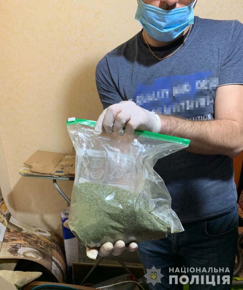 В Кривом Роге полиция ликвидировала нарколабораторию с «товаром» на три миллиона