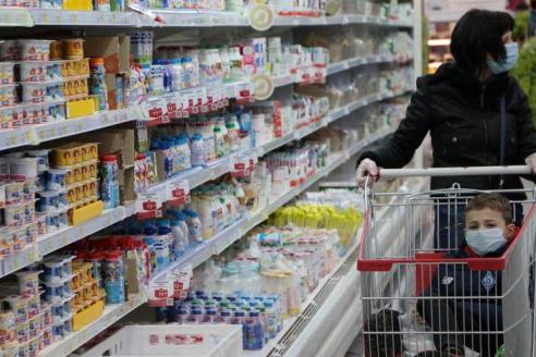 В Украине ввели госрегулирование цен на ряд продуктов и товаров