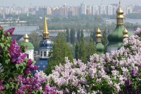 Выходные на майские праздники в Украине 2020