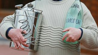 В Украине хотят отменить штрафы за изготовление и хранение самогона