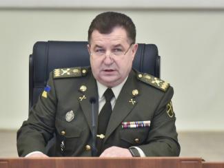 Министр обороны Полторак передумал идти в отставку