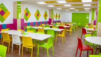 Капітальні ремонти в школах Дніпра: нові їдальні, вбиральні, вікна, покрівлі та утеплені фасади