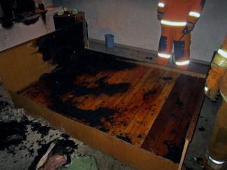 кровать горела, фото из открытых источников
