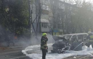 В Днепре на ходу загорелось авто