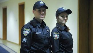 Полиция начала охоту на водителей, не пропускающих "скорые" и пожарных