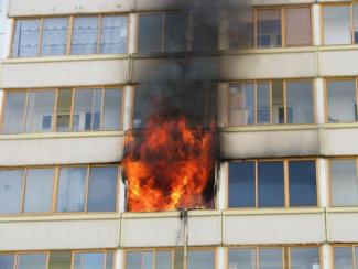 пожар в многоэтажке, фото из открытых источников