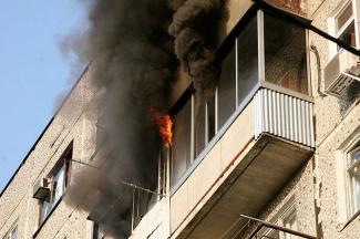 пожар на балконе, фото из открытых источников