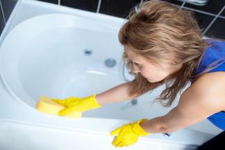 Как отмыть ванну добела: простые способы