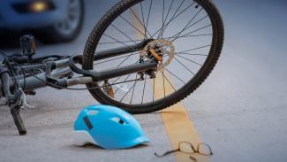 В Днепре водитель сбил велосипедисту и пытался скрыться