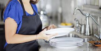 Как на самом деле правильно мыть посуду: главные ошибки