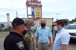 Украина закрывает единственный работающий пункт пропуска на Донбассе