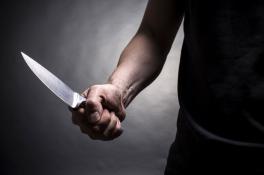 Криворожанин угрожал людям ножом