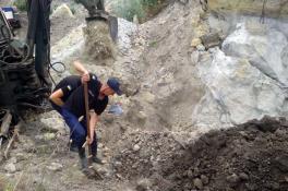 На Днепропетровщине при обвале песка погибли ребенок и мужчина