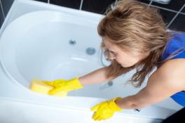 Как отмыть ванну добела: простые способы