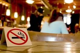 курение в ресторанах запрещено