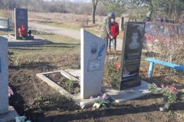 Воровал с кладбища металл: в Никопольском районе поймали вандала