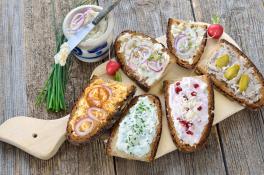 Самые вкусные намазки на хлеб: лучшие рецепты