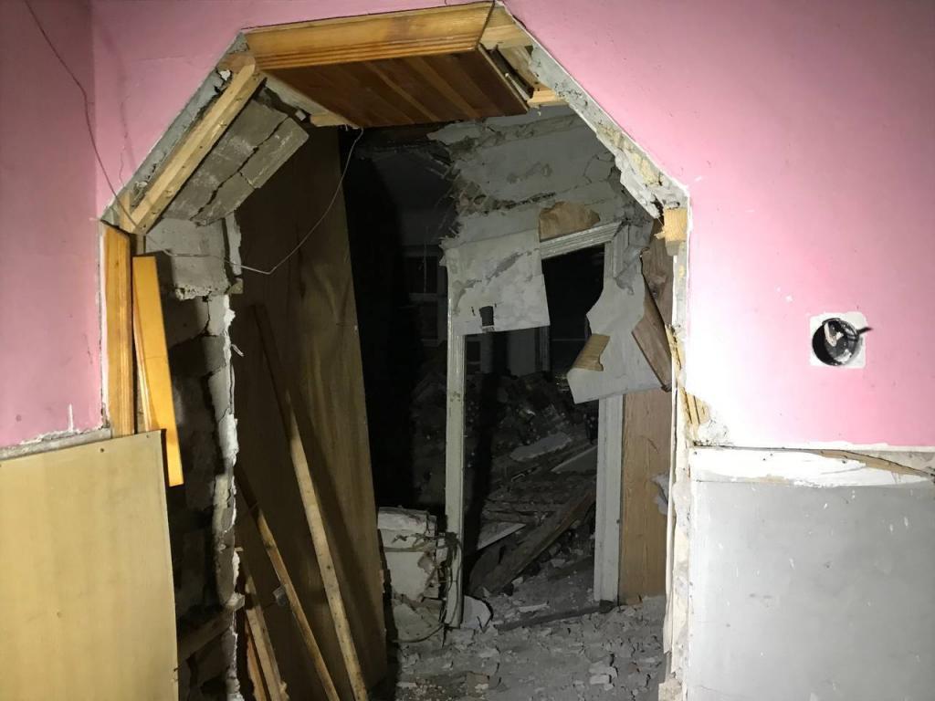 В Кривом Роге под завалами рухнувшего дома погиб человек