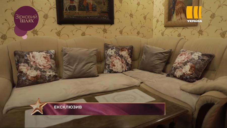 Бывший муж Егоровой Антин Мухарский показал свой роскошный дом 
