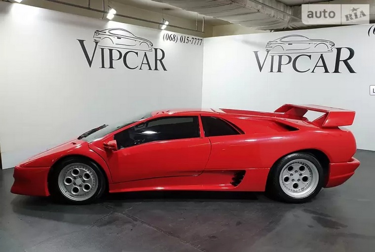  Lamborghini Diablo 