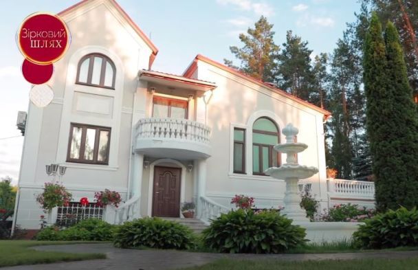 Павел Зибров впервые показал свой роскошный дом