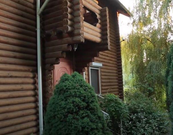 Павел Зибров впервые показал свой роскошный дом