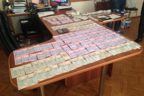 задержание на взятке подполковника, фото прокуратуры