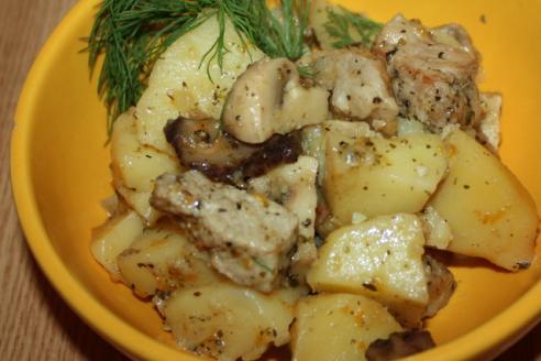 картофель, тушеный с мясом