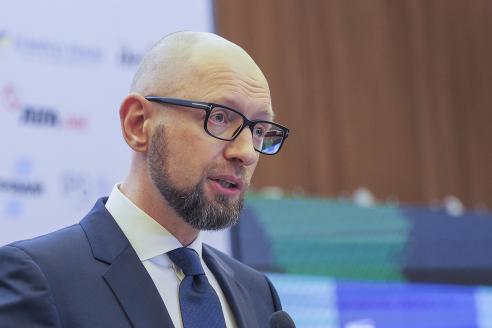 У меня никогда не было оффшорных компаний, - Яценюк