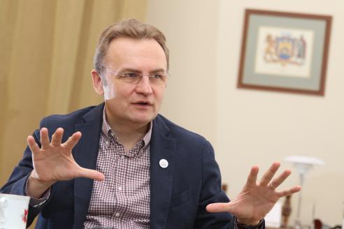 Садового хотят досрочно снять с должности мэра