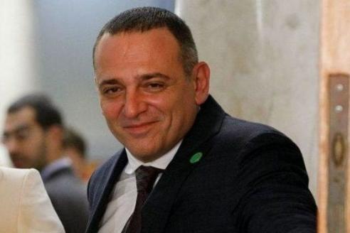 «Слуга Народа» Бужанский пригласил избирателей на прием, а сам не пришел