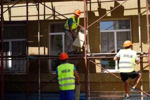 В Днепре обновят 84 школы и детских садов