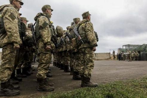 В Минобороны заявили о планах призывать на срочную службу офицеров до 43 лет