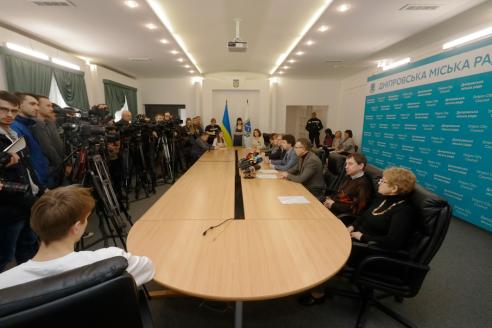 Причину захворювання дітей у дніпровській школі № 112 встановлять після отримання результатів лабораторних досліджень