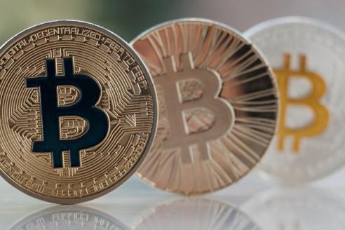 Биткоин