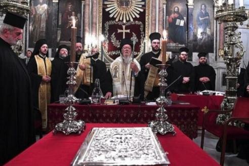 церква