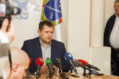 Борис Филатов