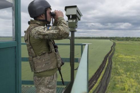 Украина закрывает границы из-за пандемии коронавируса