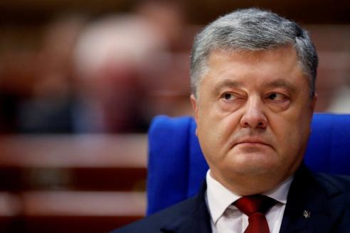 Порошенко назвал партию Медведчука главным оппонентом на выборах