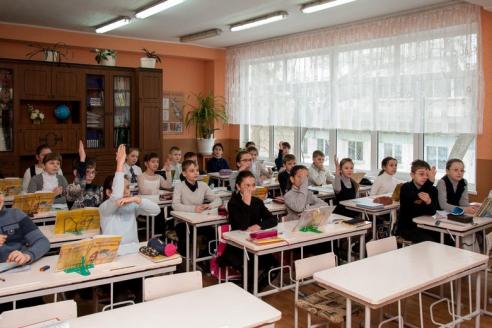 Украинские школы переходят на новый санитарный регламент