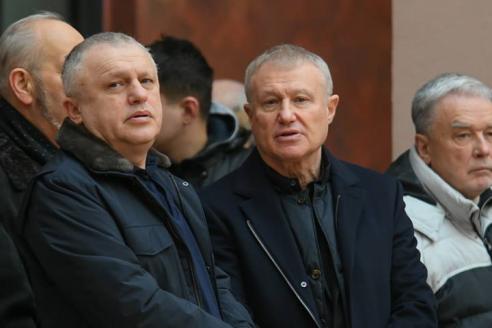 Суркисы