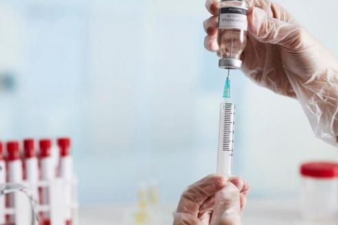 В СНБО рассказали, когда начнется массовая вакцинация от коронавируса в Украине