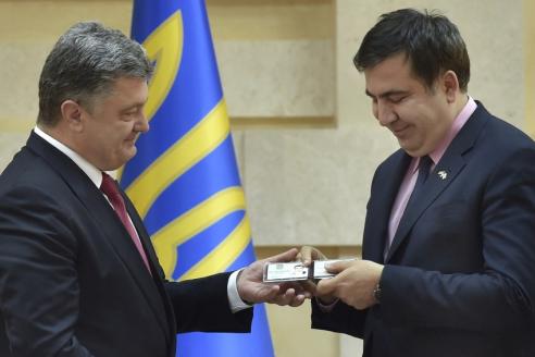 Саакашвили рассказал о встрече с Порошенко
