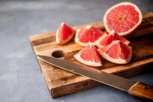 За какие модные дорогие продукты мы переплачиваем и чем их заменить