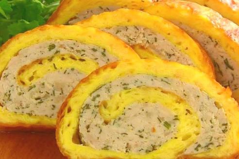 Что приготовить на Пасху: сырный рулет с курицей быстро и просто