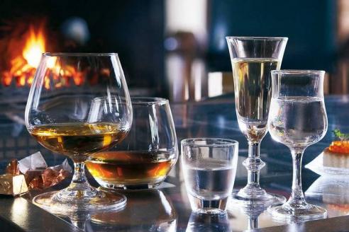 Как правильно пить алкоголь, чтобы не было плохо
