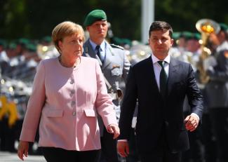 Зеленский и Меркель обсудили санкции против России
