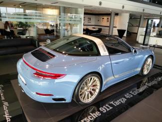 Porsche 911 Targa