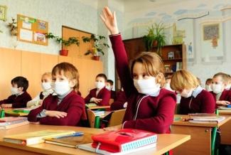 МОЗ Украины изменило правила для обучения в школах в карантин