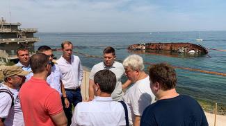 Ситуацию с танкером Delfi в Одесской области признали чрезвычайной